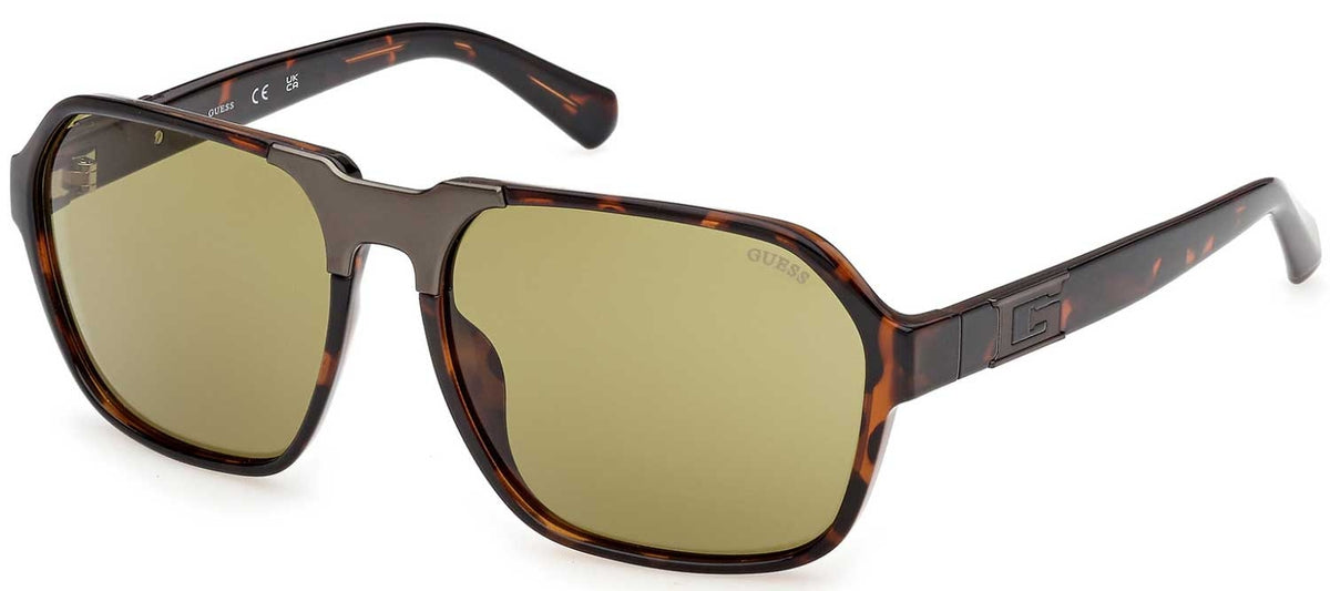 Guess GU00302