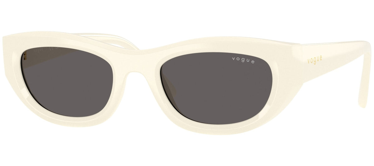 Vogue VO5616S
