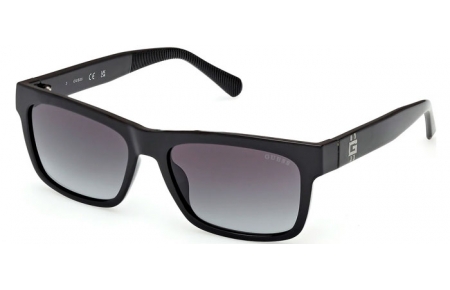 Lunettes de soleil - Guess - GU00221 - 01B  SHINY BLACK // SMOKED GRADIENT