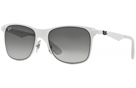Sunglasses - Ray-Ban® - Ray-Ban® RB3521 - 163/11 MATTE WHITE // GREY GRADIENT