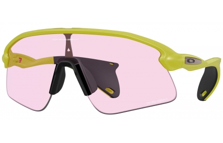 Gafas de Sol - Oakley - OO9517 STUNT DEVIL - 9517-15  MATTE CACTUS // PRIZM LOW LIGHT