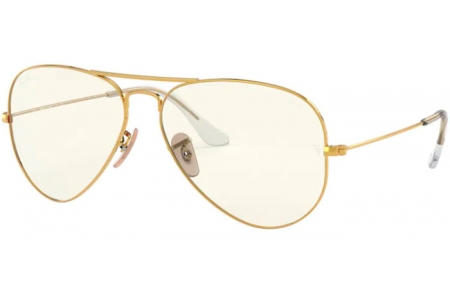 Sunglasses - Ray-Ban® - Ray-Ban® RB3025 AVIATOR LARGE METAL - 001/5F SHINY GOLD // PHOTOCROMATIC GREY