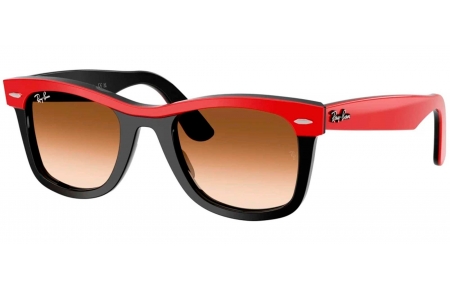 Gafas de Sol - Ray-Ban - RB2240  WAYFARER - 955/51 RED ON BLACK // BROWN GRADIENT