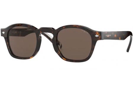 Sunglasses - Vogue eyewear - VO5329S - W65673 DARK HAVANA // DARK BROWN