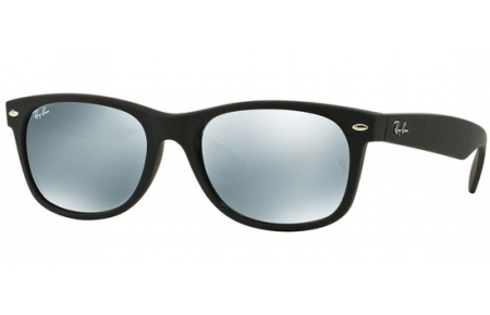 Sunglasses - Ray-Ban® - Ray-Ban® RB2132 NEW WAYFARER - 622/30 RUBBER BLACK // GREEN MIRROR SILVER
